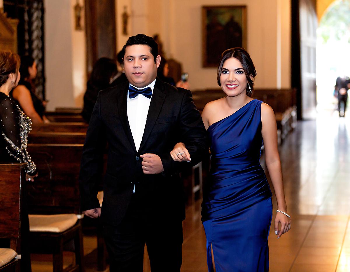 Cristian Chacón y Josselyn Arita. 