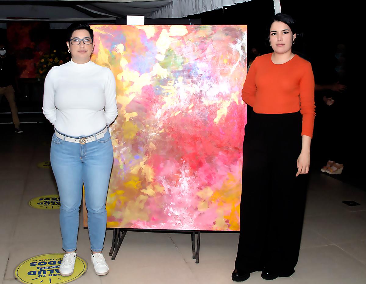 Nora Buchanan expone su arte en Banpais