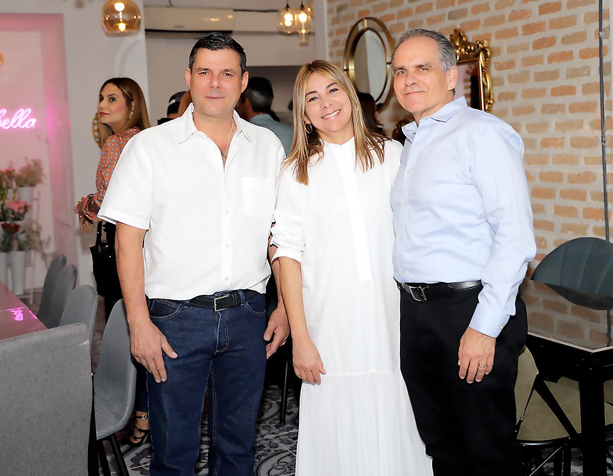 Vicenzo Balletta, Noors e Iván Olivieri.