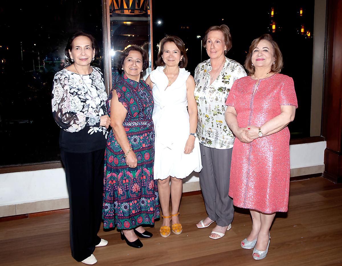 Norma Gamero, Mary Hanal, Mary Kipps, Mary Yíbrin y Suyapa Fuschich.