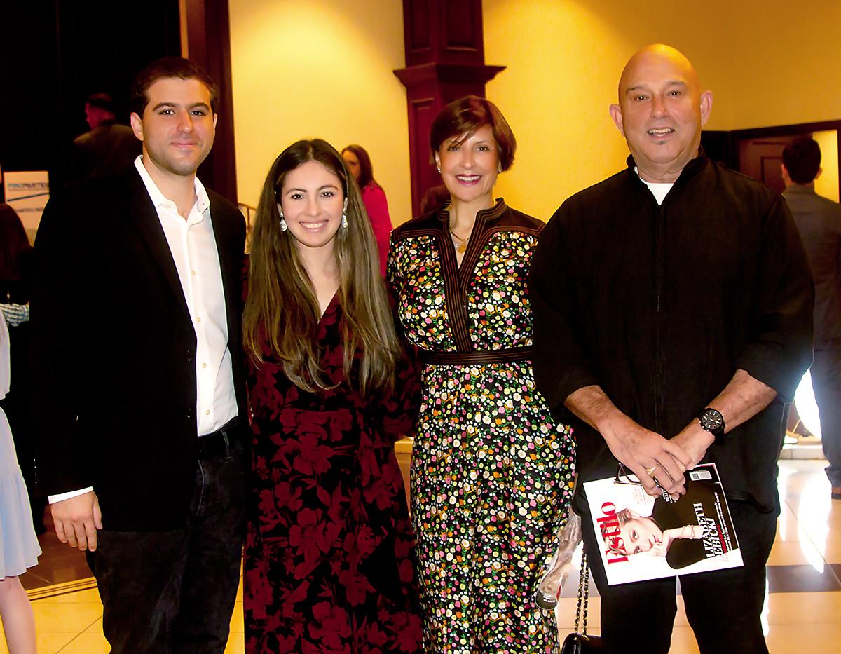 Leonardo Mahchi, Cecilia Enamorado, Juanilla Kattán y Guillermo Mahchi.