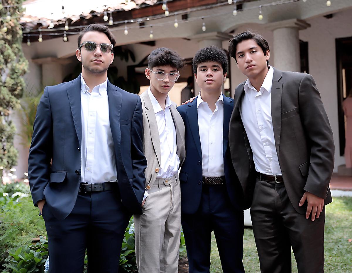 Juan Montoya, Pablo Martel, Guillermo Herrera y Gabriel Argueta. 