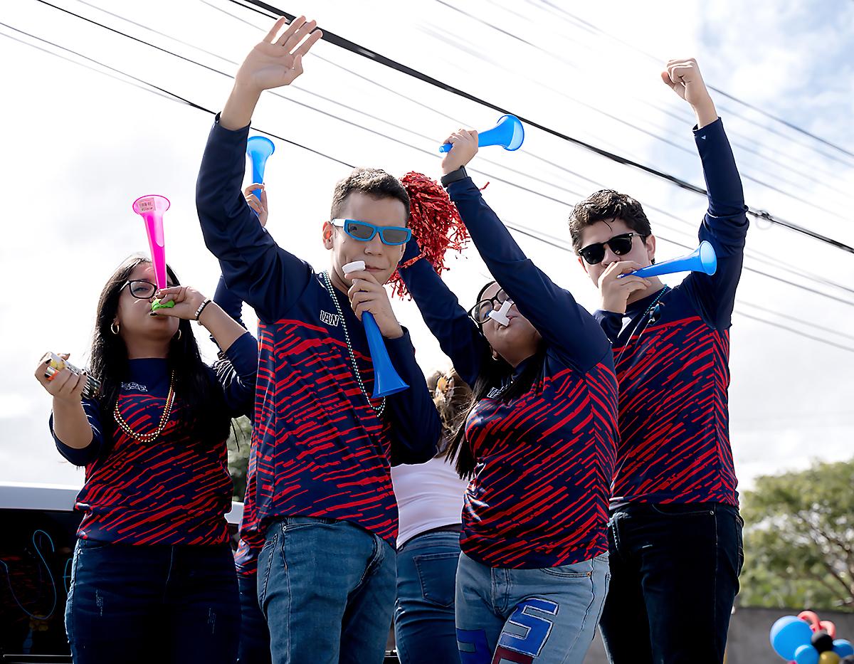 Clase 2024 de England School celebra el comienzo de su Senior Year