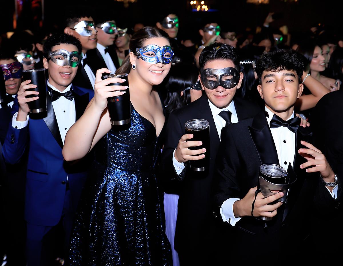 Fiesta de la prom 2025 de La Estancia School