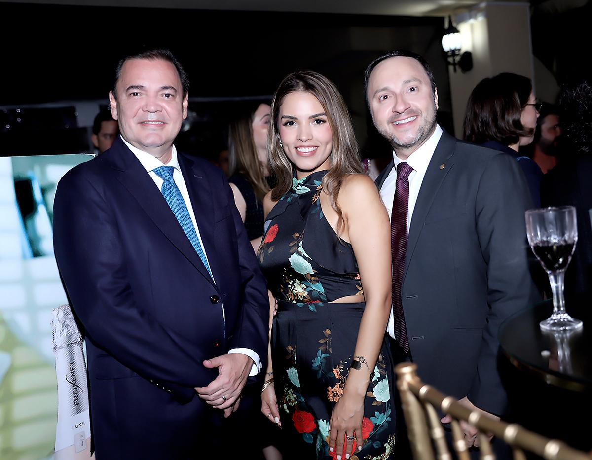 España celebra su Fiesta Nacional con una elegante velada en Tegucigalpa