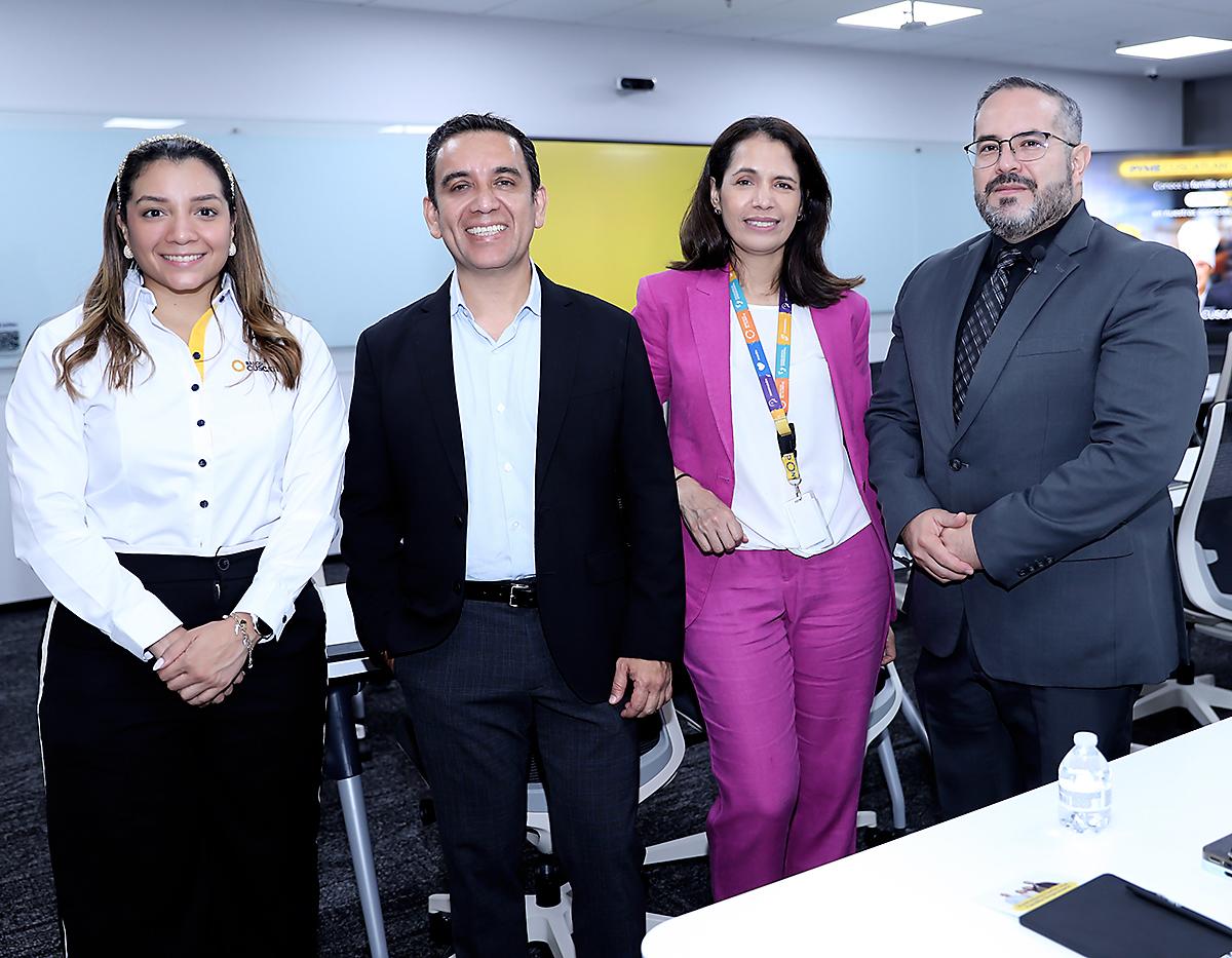 Emily Zelaya, Euripides Cálix., Anny Cárcamo y Javier del Cid.