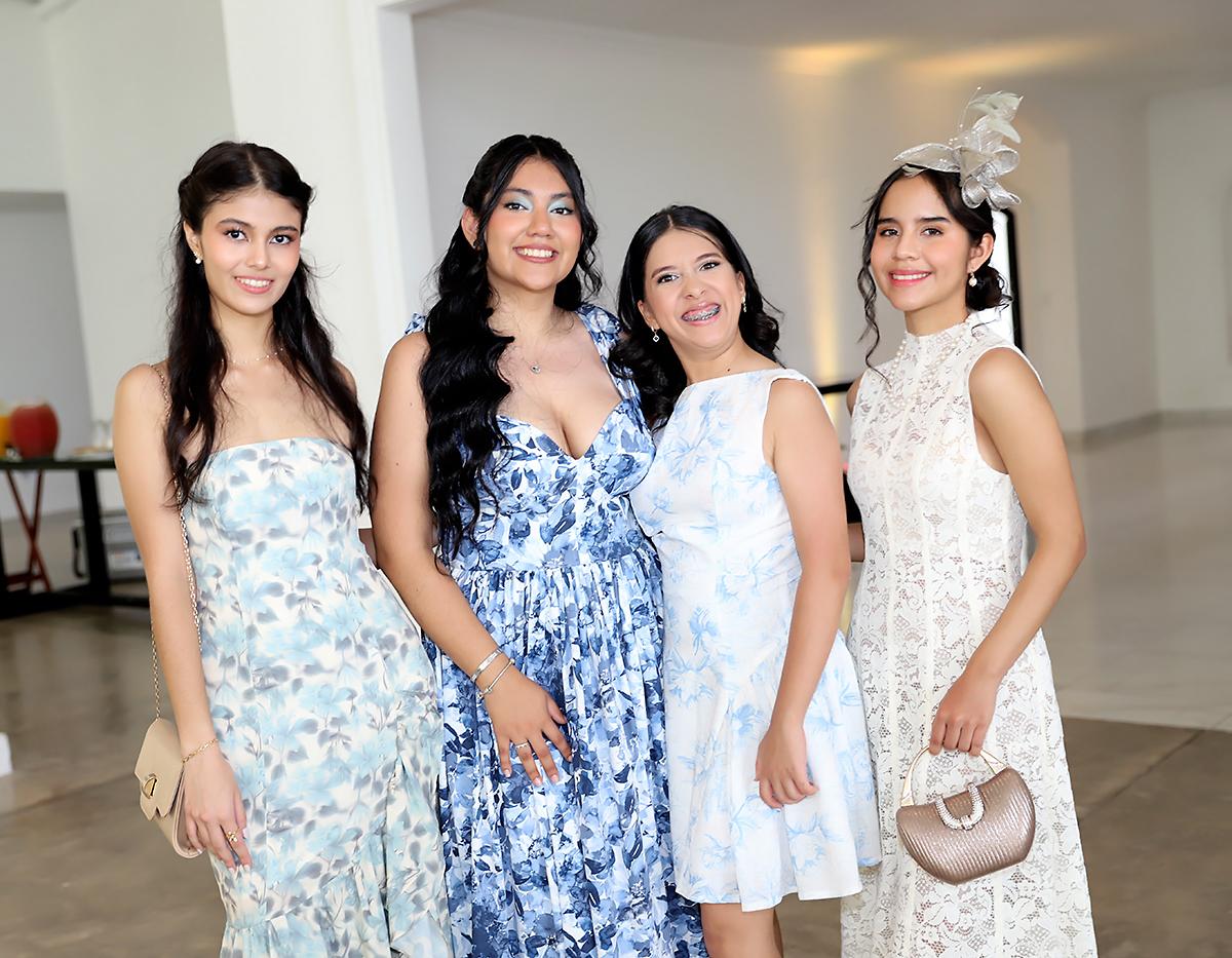 Nicole H, Emily Aguilera, Nimra Nazar e Izel Vallejos, Nicole H, Emily Aguilera, Nimra Nazar e Izel Vallejos,