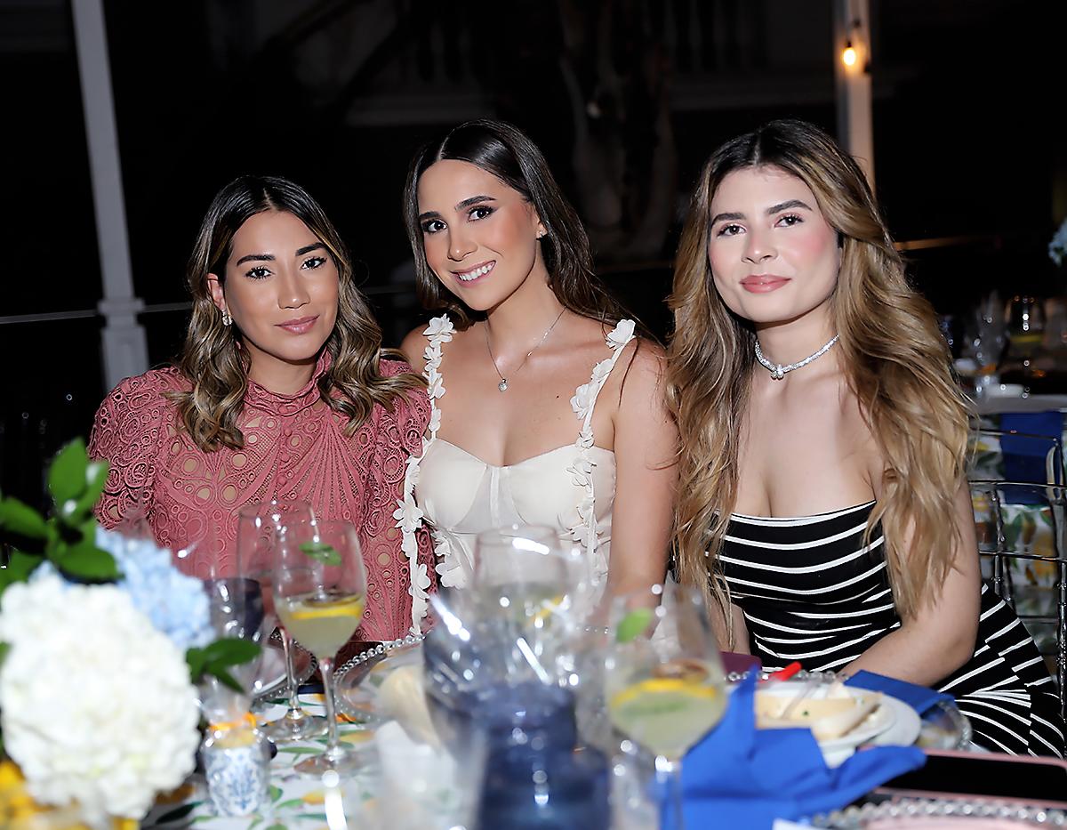 Eunice García, Marcela Pineda y Helen Zamora