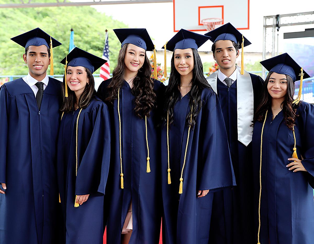 Jairo Mejía, Leticia Muñoz, Ritza Padilla, Amy Varela, Sergio Mejía y Marissa Alvarado