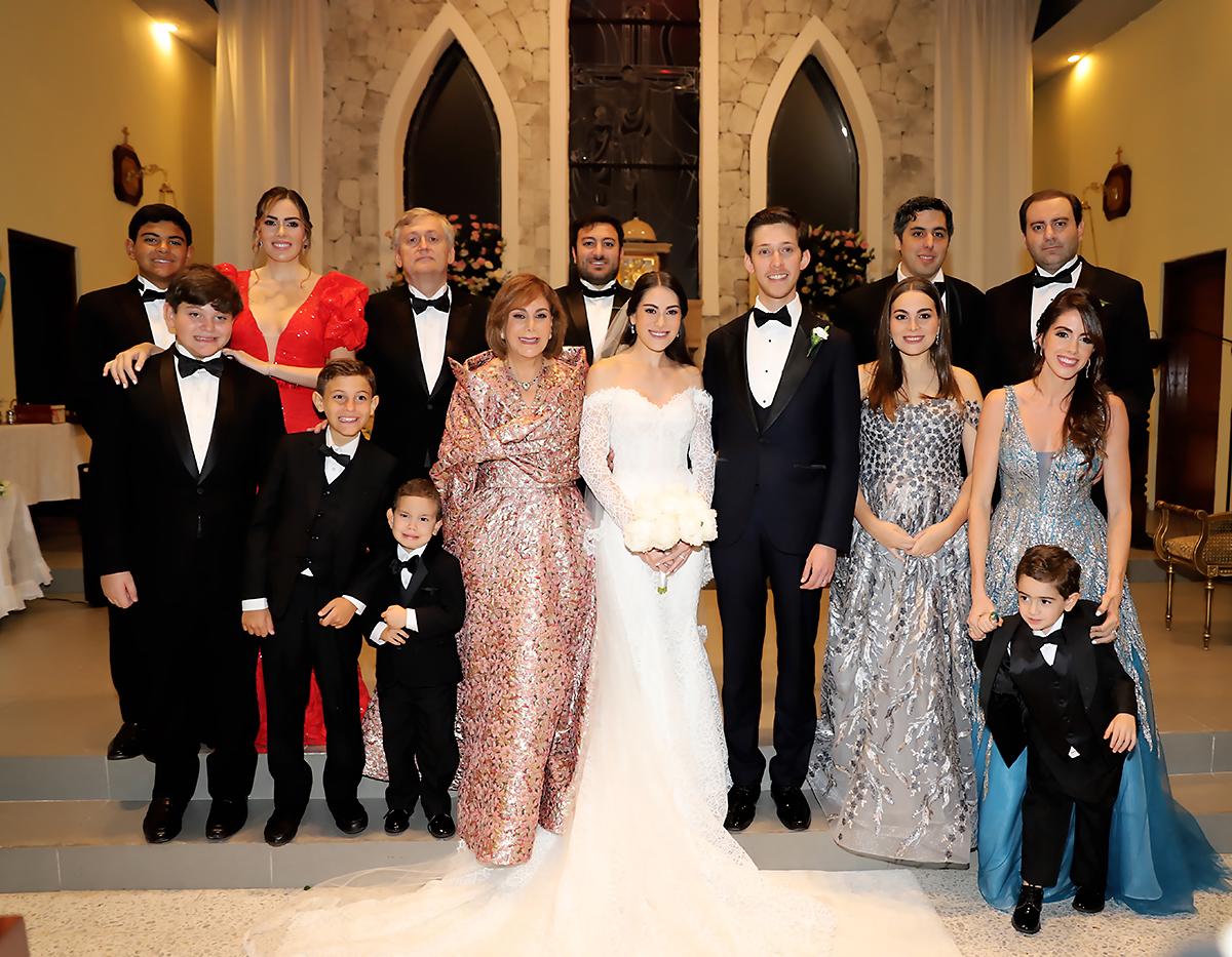 Felipe Castillo, Christian Gabriel Castillo, Alía Kafati, Juan Ignacio Castillo, Carlos Gallardo, Alessandro Sosa, Nadia Kafati, Víctor Kafati, Samira Kafati, Paolo Burgos, Samahra Kafati, Ricardo Sosa, Daniela Misas, Oscar Enrique Kafati y Daniel Enrique Kafati