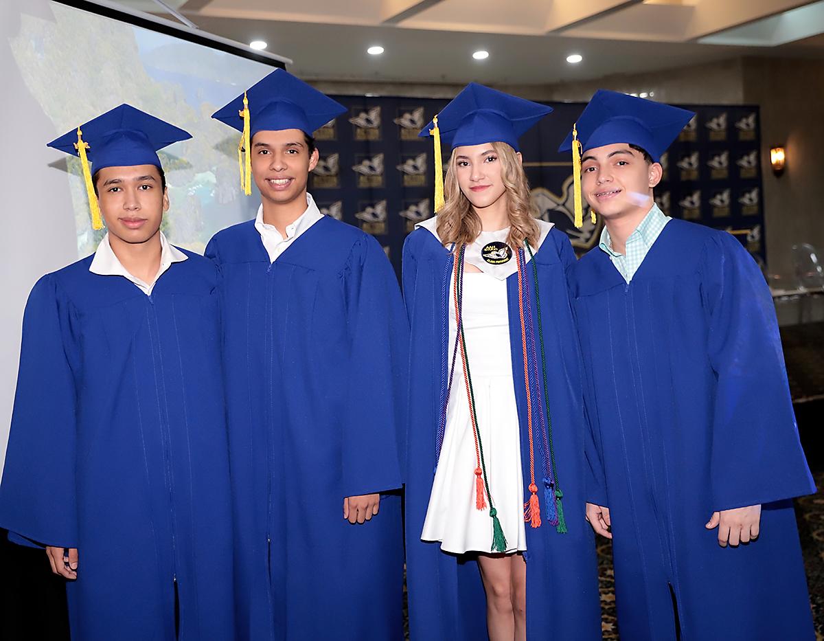 Christian Midence, Juan José Gómez, Andrea Cáceres y Óscar Tilguant.
