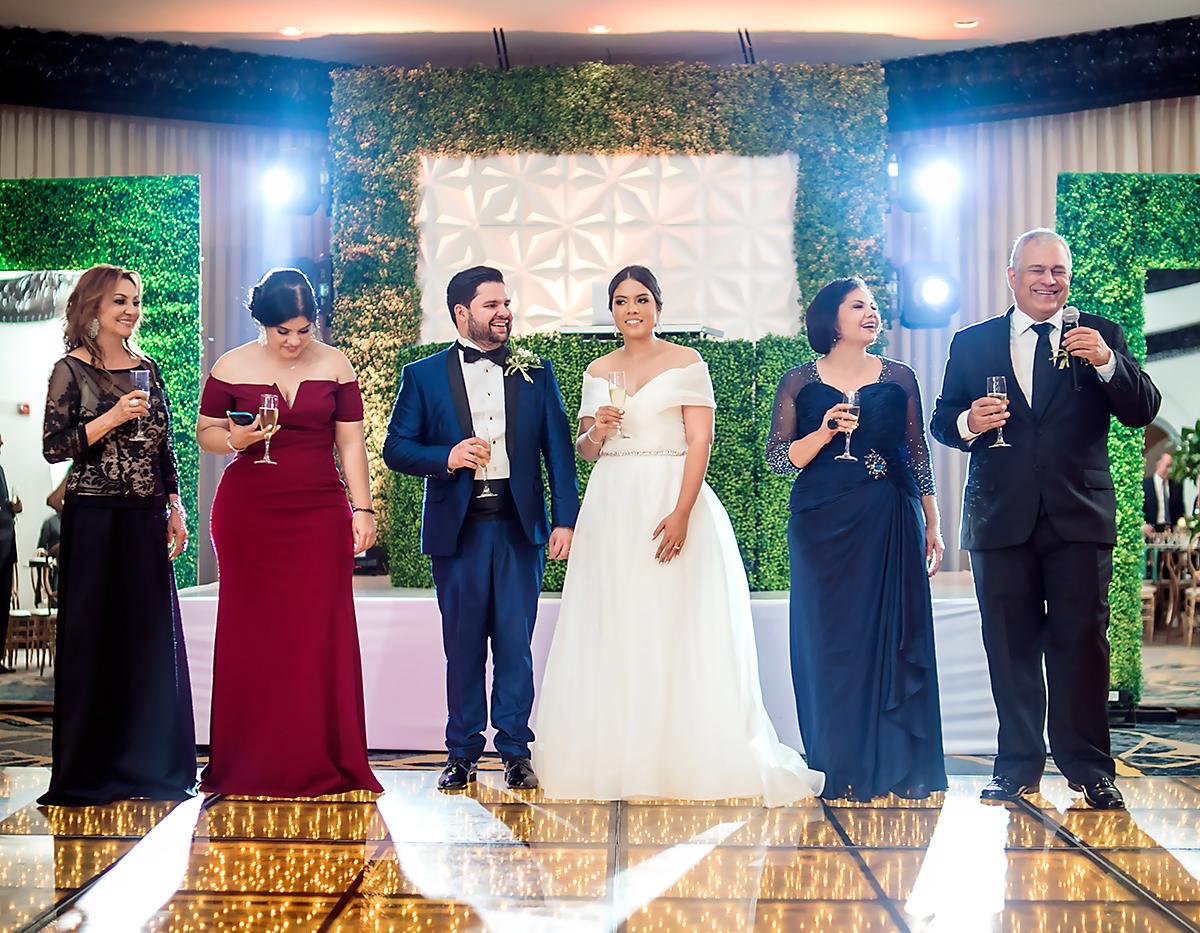 La boda de Elisa Rodríguez y André Calderón