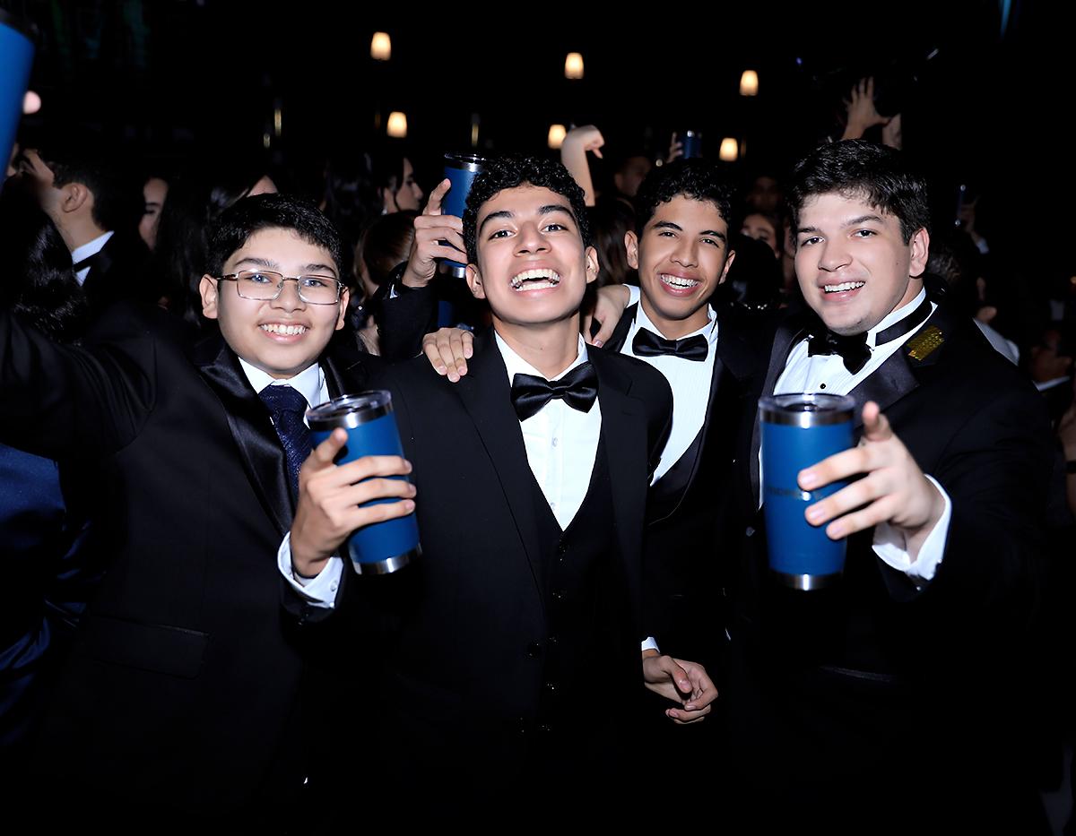 Prom Night de los Seniors 2025 de Macris School
