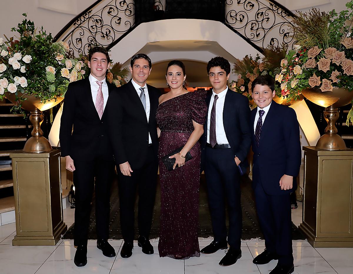 La inolvidable boda de Próspero Castellanos y María Isabel Simón