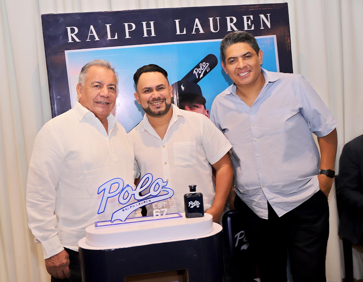 Daniel Vásquez, Samuel Martínez y José Alvarenga