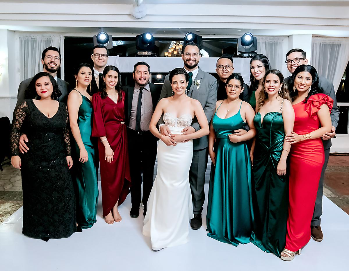 Así fue la boda de Paola Jiménez y Octavio Zavala