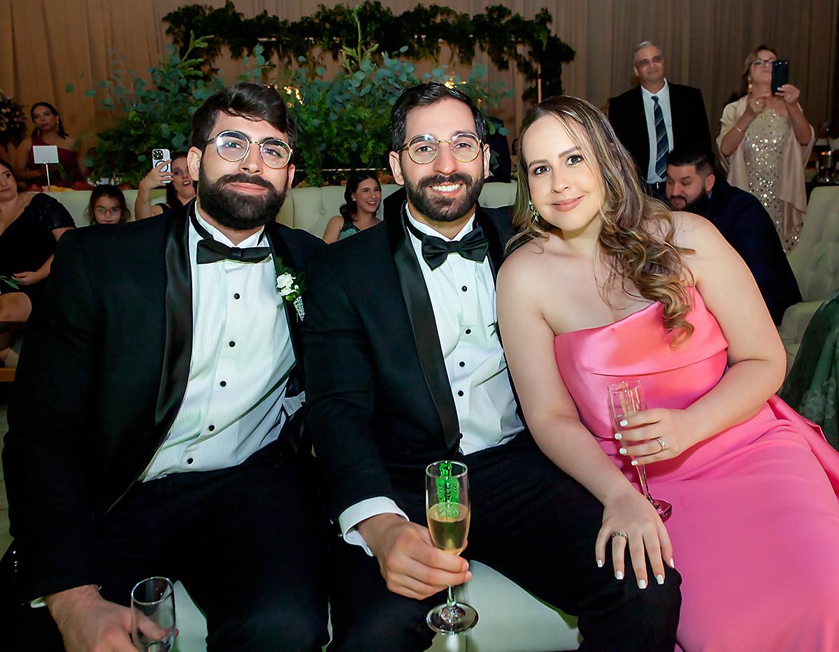 Samer, Taufic y Mónica de Fanous