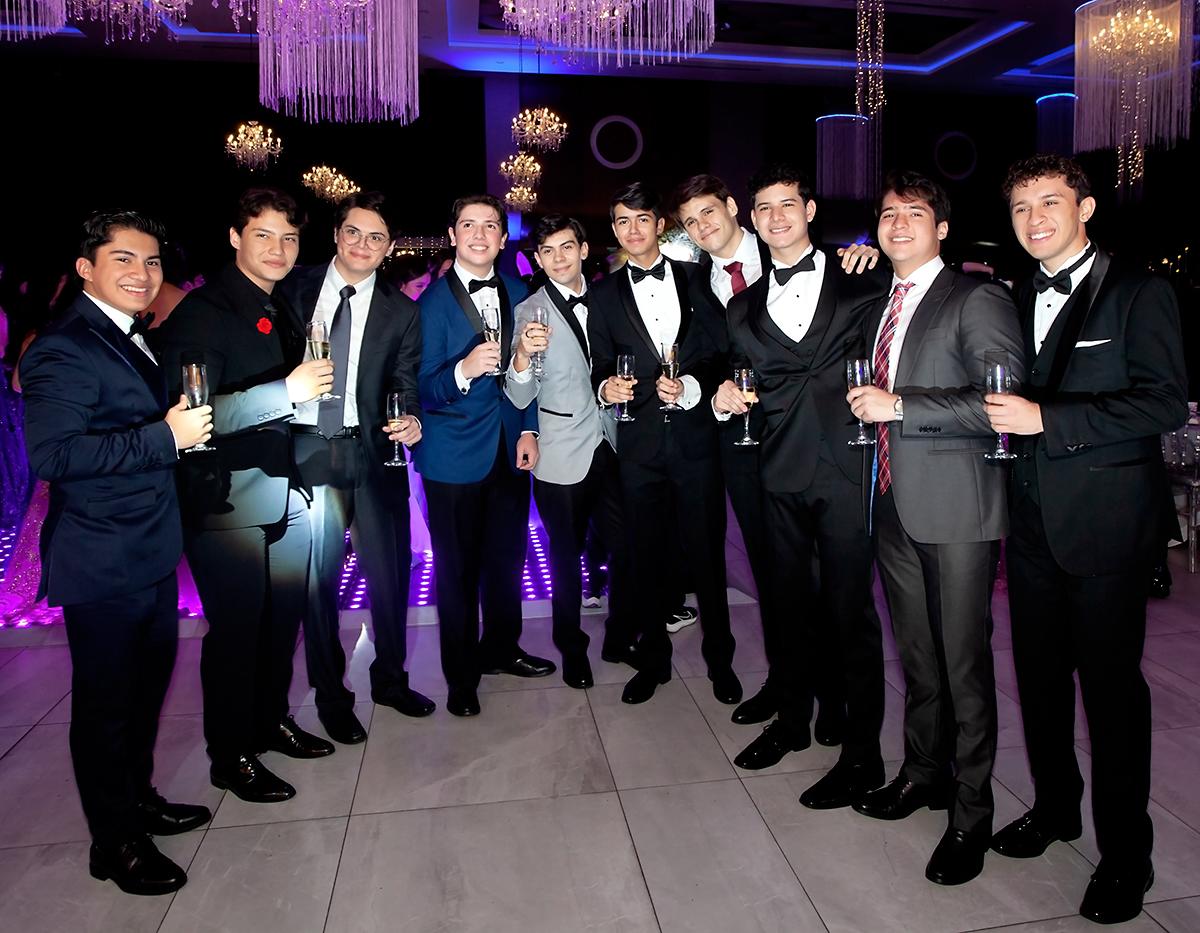 Fiesta de la prom 2024 de Seran School
