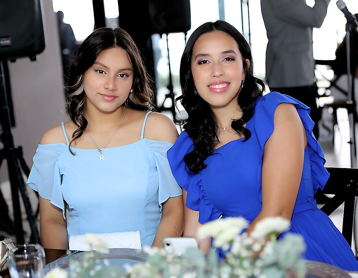 Rebeca Puerto y Valeria Pavón