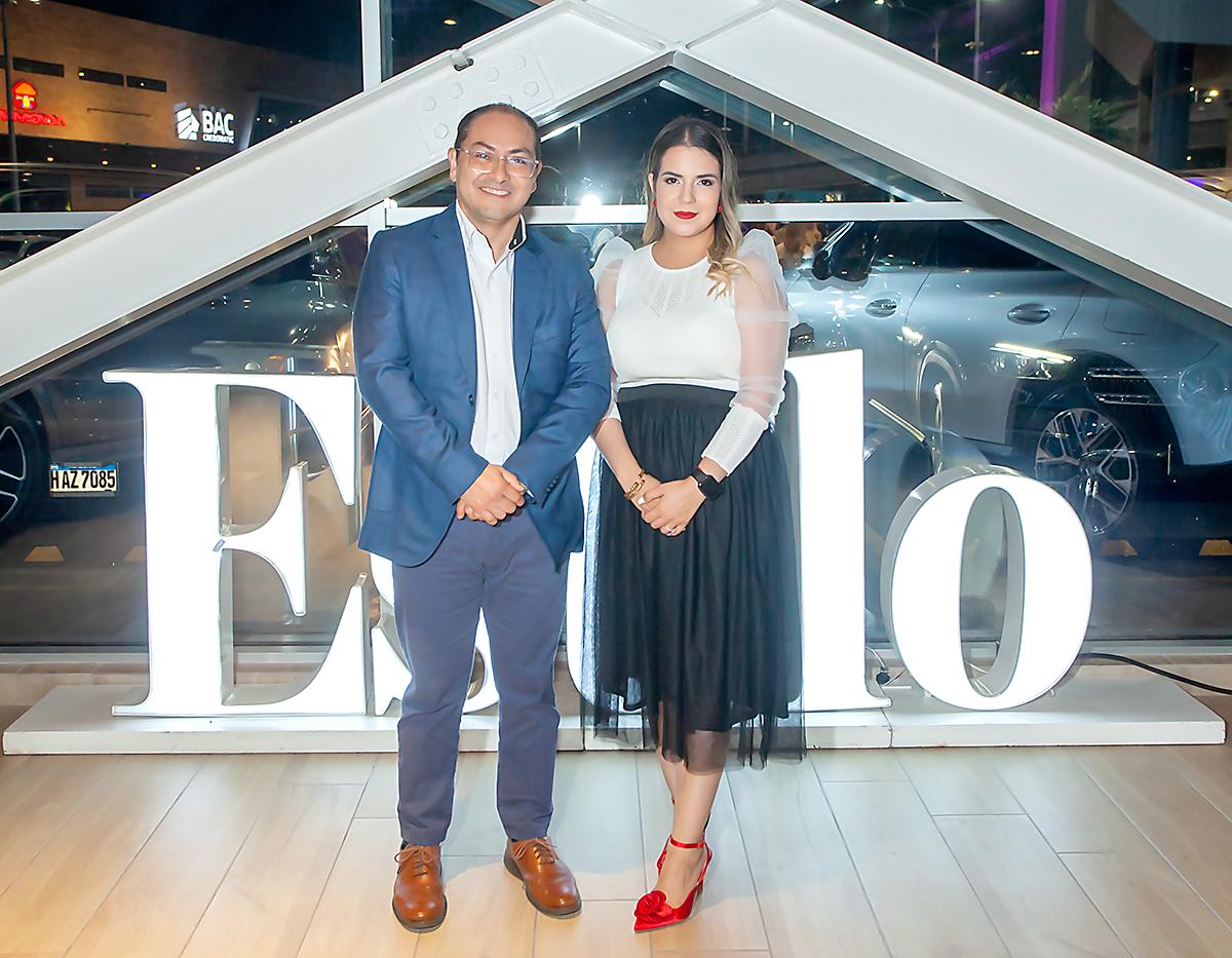 Carlos Rivas y Giselle Caballero.