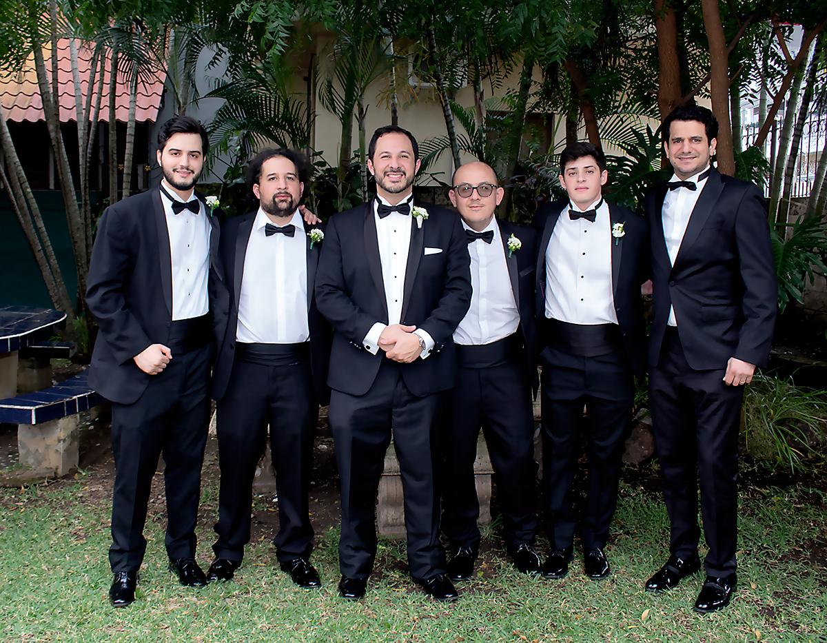 Rajji Larach con Emmanuel, Francisco y José Mata con Jamal Larach y Elías Khoury