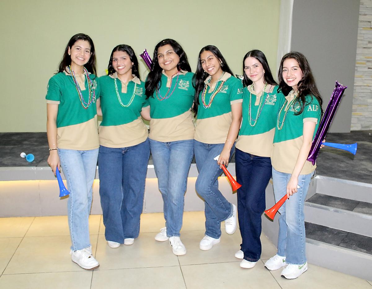 Senior Entrance de la Academia Los Pinares 2025