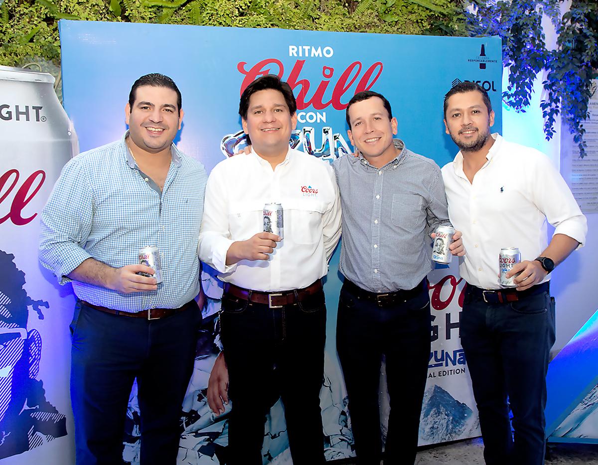 Héctor Turcios, Gustavo Palacios y Guido Díaz y Walter López