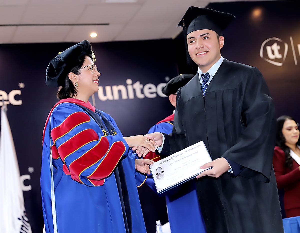 Graduaciones de Pregrado UNITEC TGU 2024