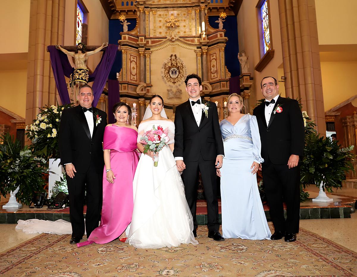 Ramón y Libia Zúñiga, Alejandra, Gabriel, Michelle y Eduardo Sierra