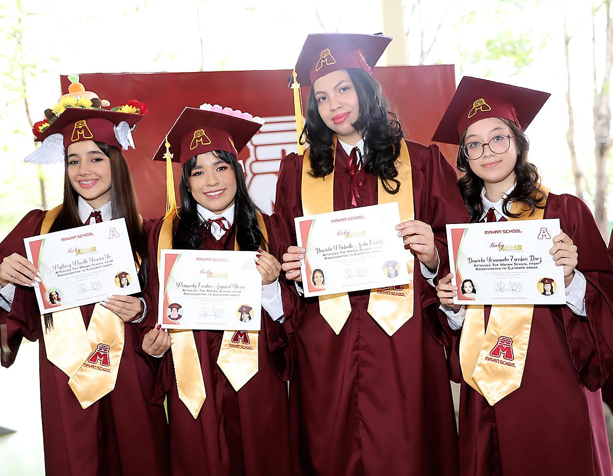 Graduación 2024 de Mayan School