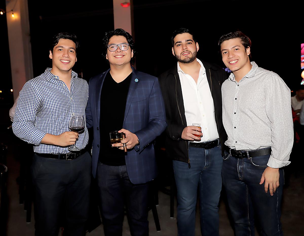 Roberto Zelaya, Andrés Corrales, Carlos Gaitán y Sebastián Zelaya.