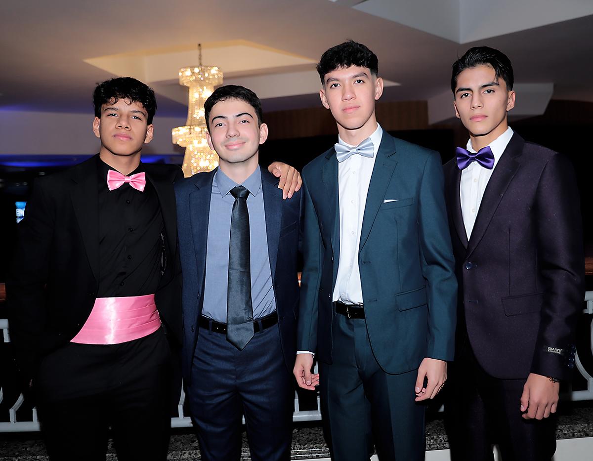 Fiesta de la prom 2024 del San José del Carmen