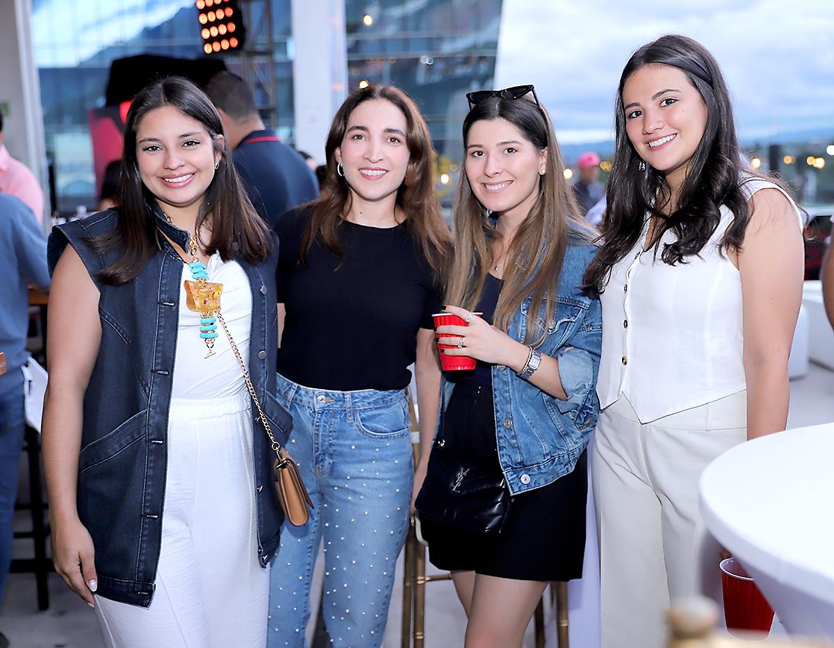 Finca 8 celebra su quinto aniversario