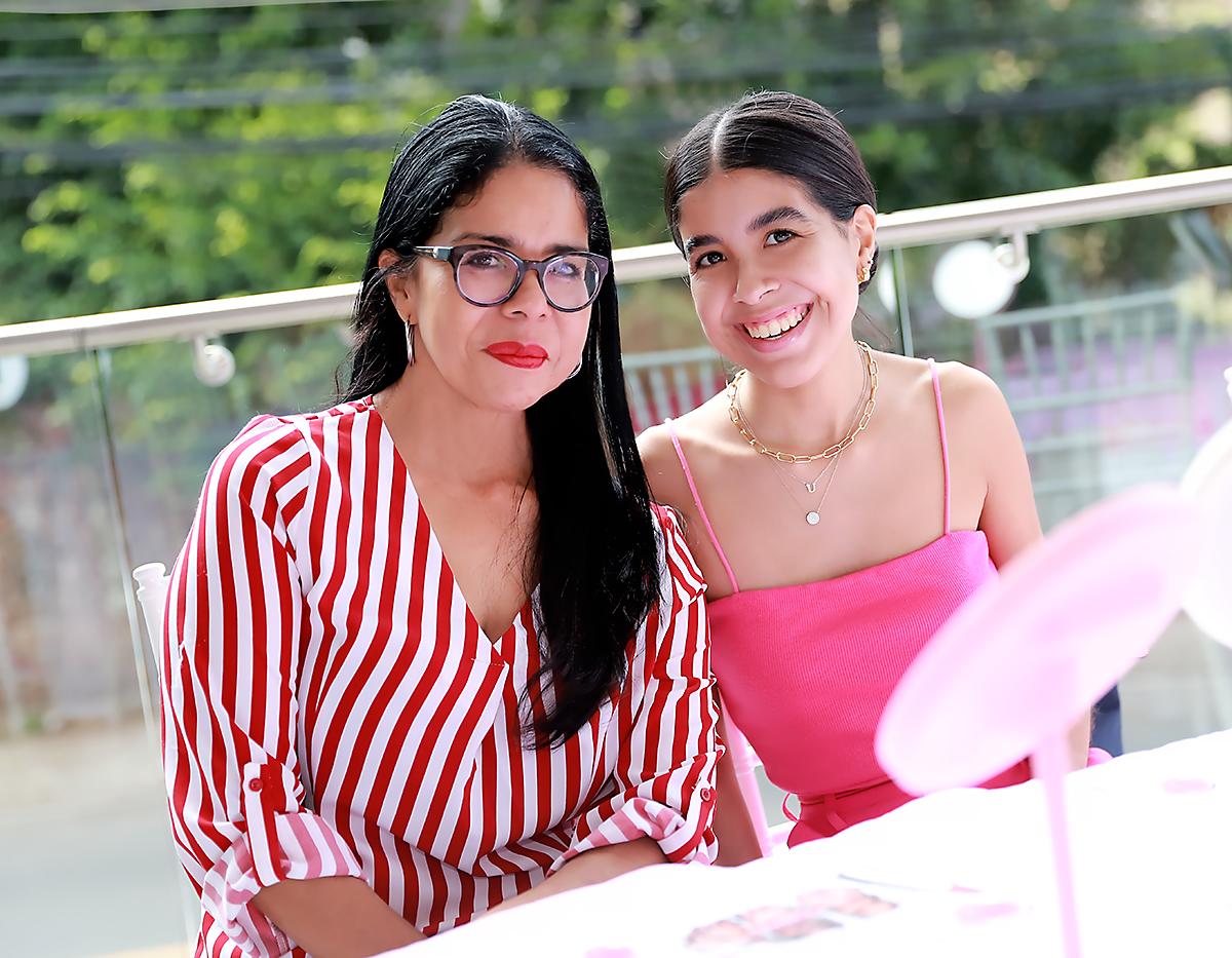 Ulisa Barrios y Ulisa Mungia. 