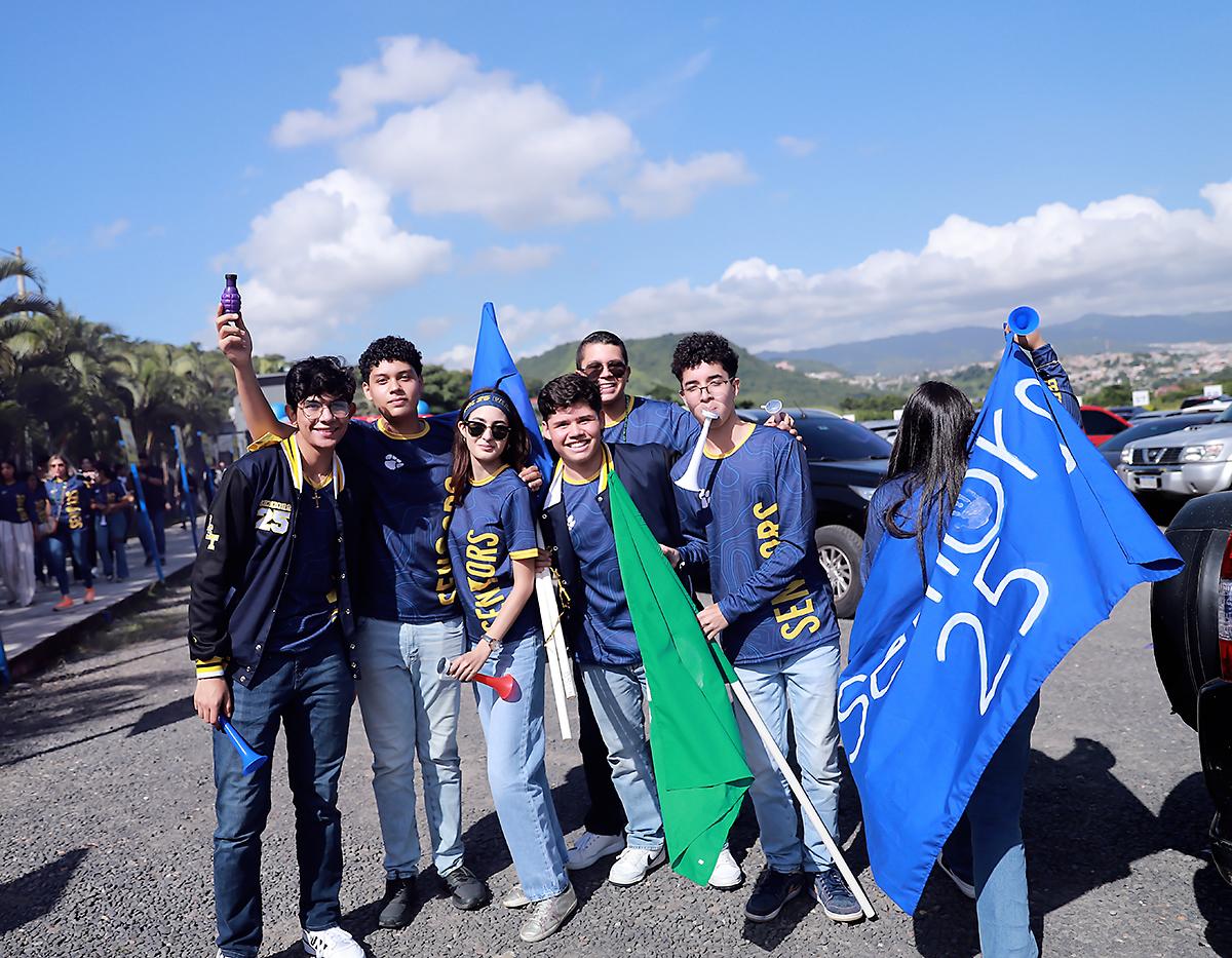 Senior Entrance 2025 de la International School of Tegucigalpa