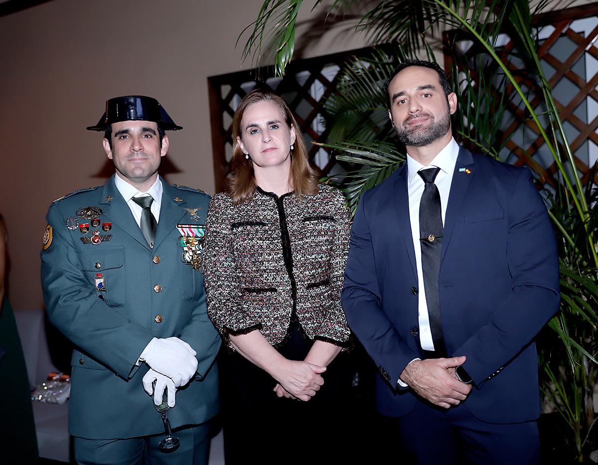 España celebra su Fiesta Nacional con una elegante velada en Tegucigalpa