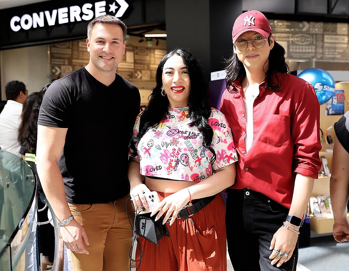 Primer Kiosco Interactivo de Steren en Multiplaza