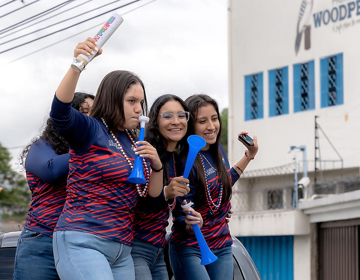 Clase 2024 de England School celebra el comienzo de su Senior Year