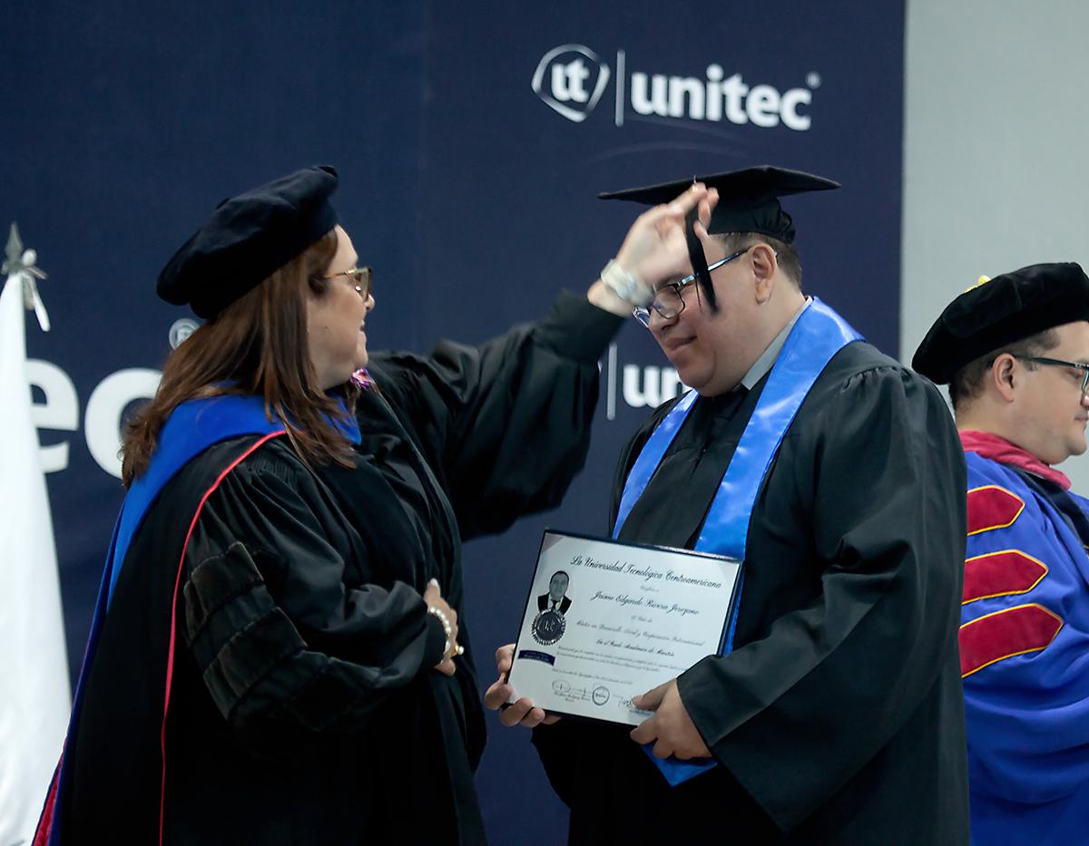 Graduaciones UNITEC 2024 en San Pedro Sula