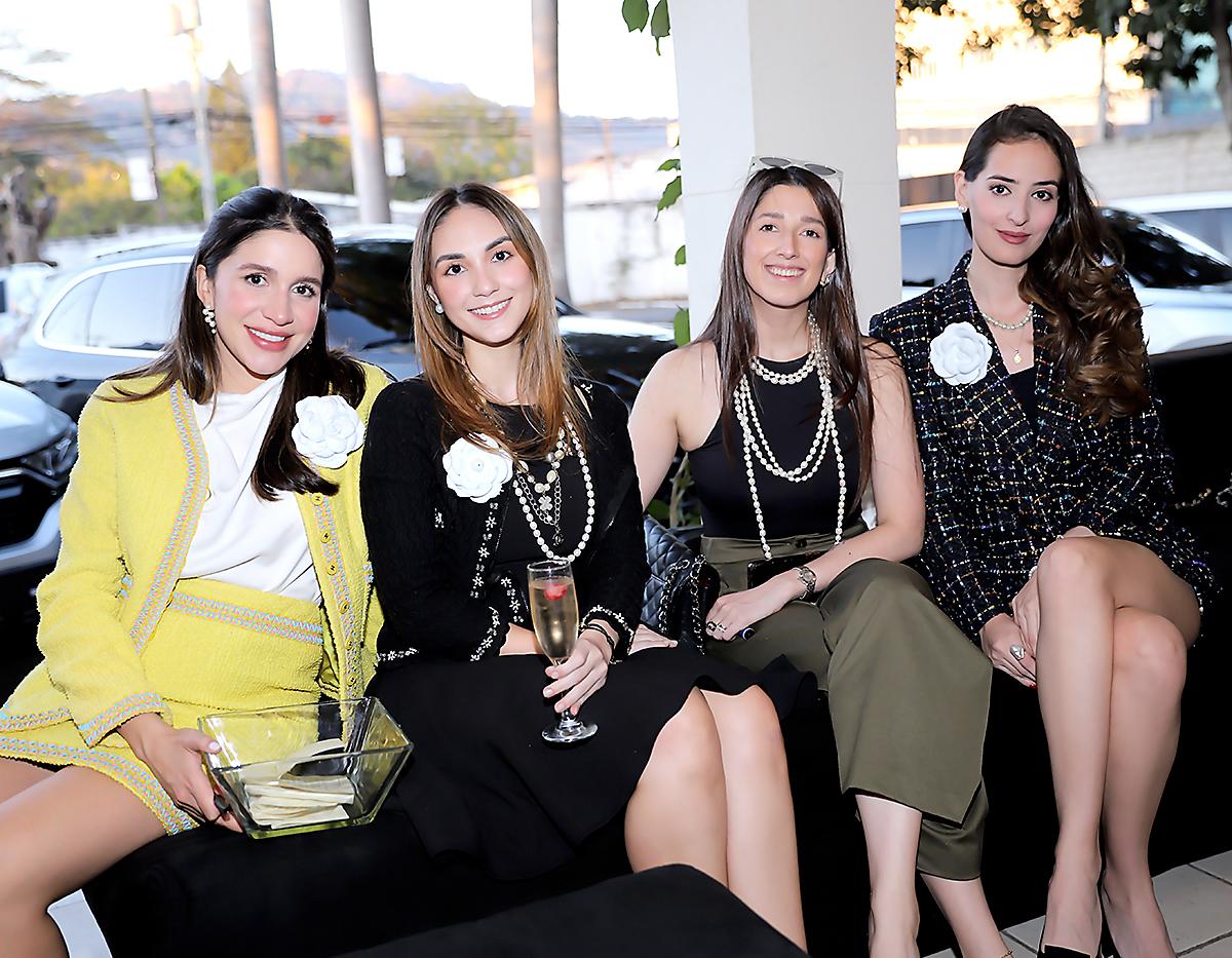 Tiara Kafati, Ana Valeria Villela, Francesca García y Jamalat Larach