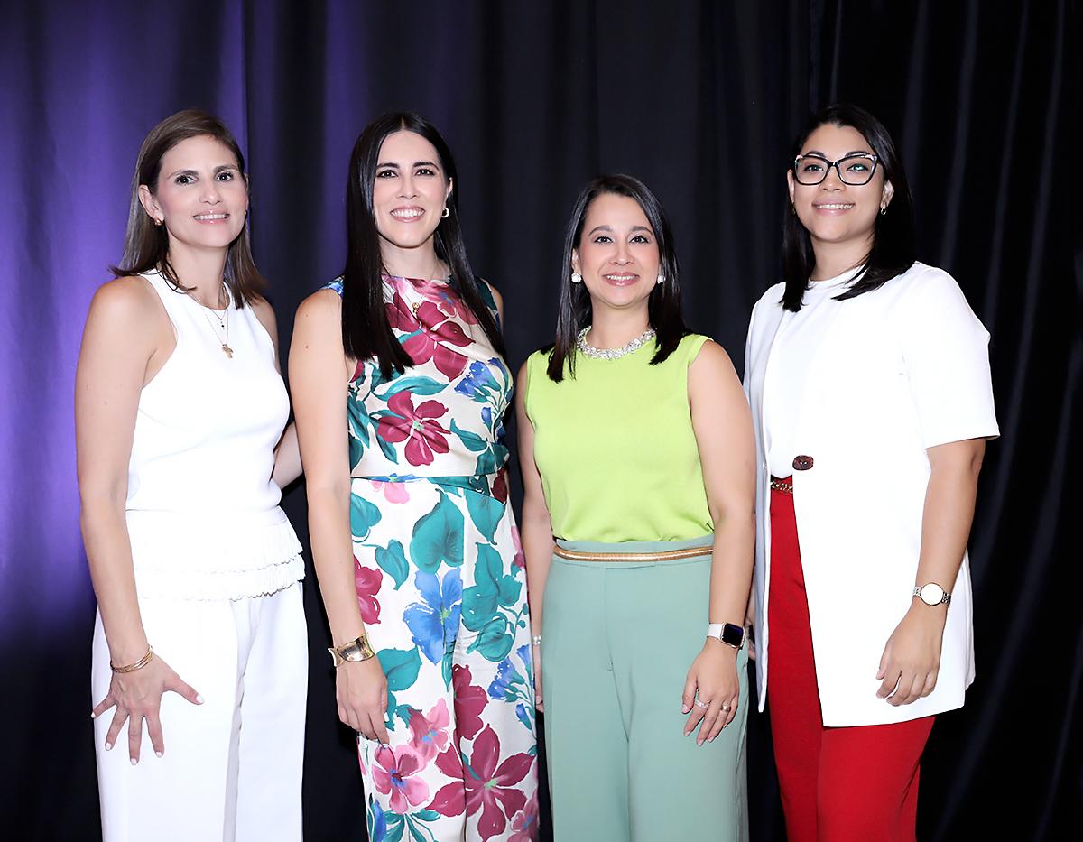 Pamela Cruz, Paola Chinchilla, Lila Fúnez y Celeste Piura.