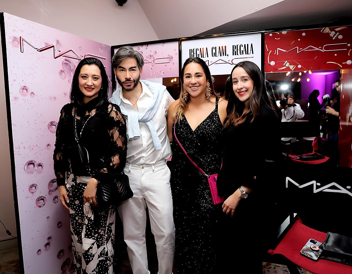 Marisol de Pierrefeu, Saúl Larios, Lucía García y Marcela del Cid