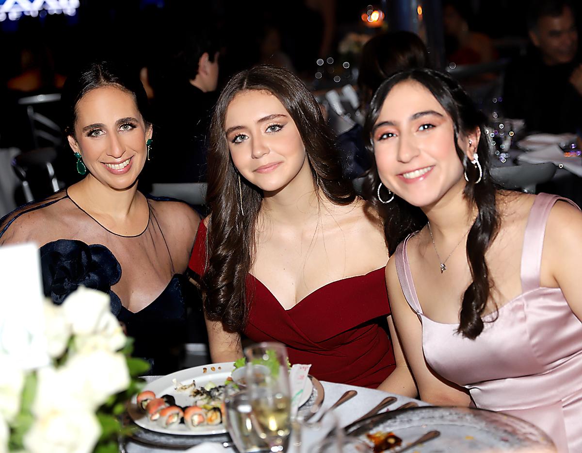 Invitados a la prom de la American School of Tegucigalpa