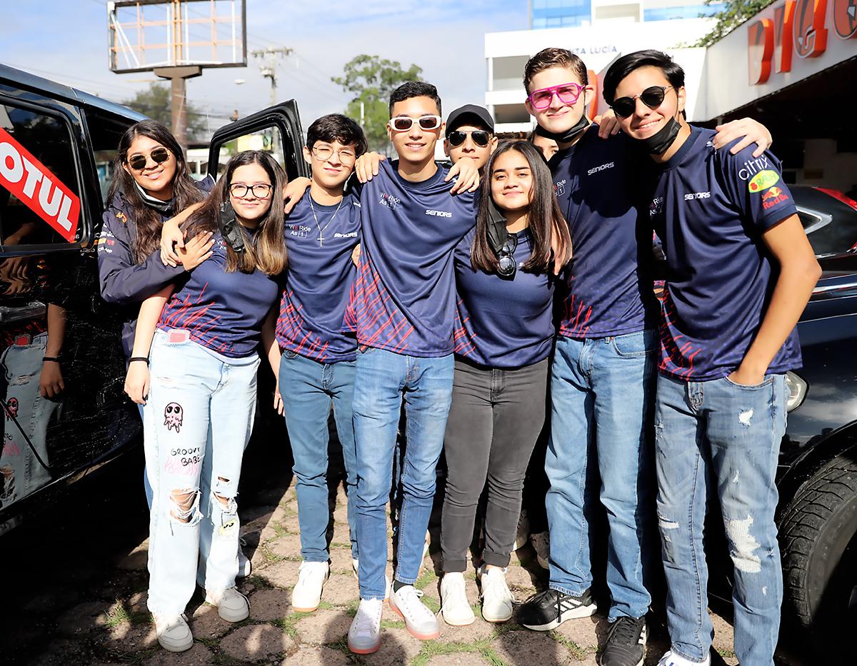 Isabella Funes, Francine Hazboun, Sebastián Buck, Josemario Amador, Arles Bustillo, Julia Barahona, Sebastián Arias y Jesús Vallecillo