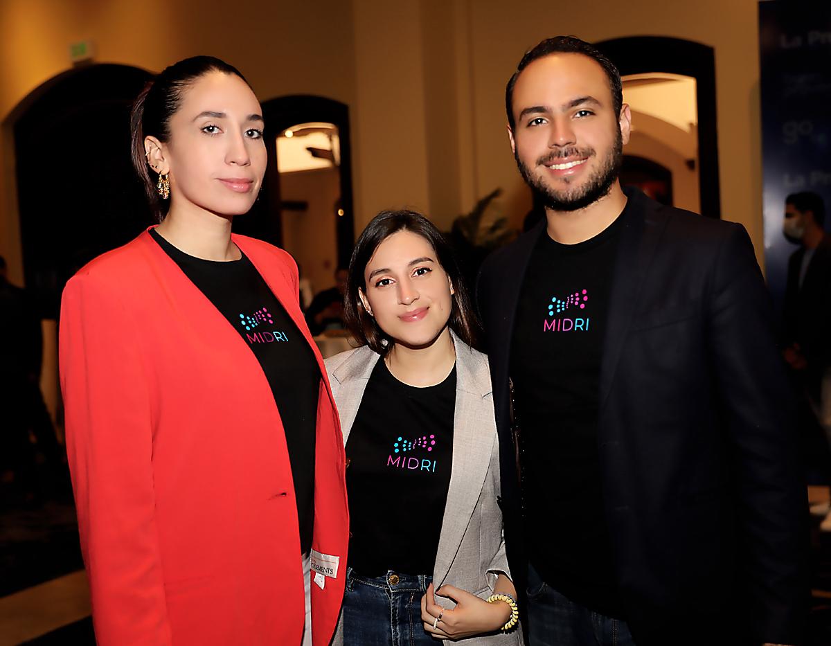 Gabriela Berlios, Karime Arias e Hilduvin Avendaño.