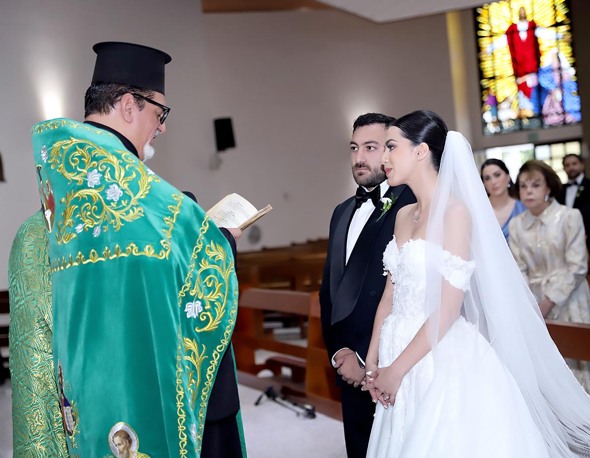El “sí, acepto” de Victoria Khury y Víctor Kafati