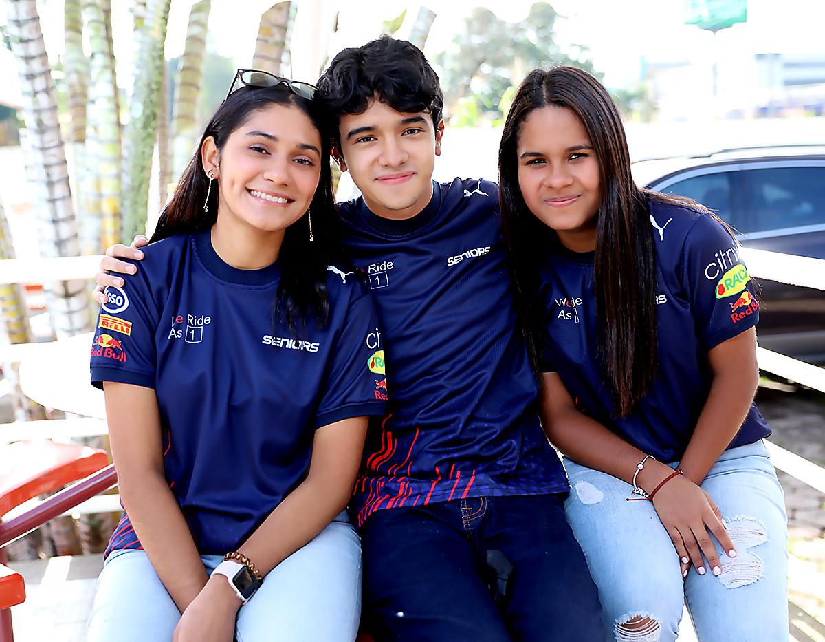 Georgia Millon, Orlando Godoy y Angélica García