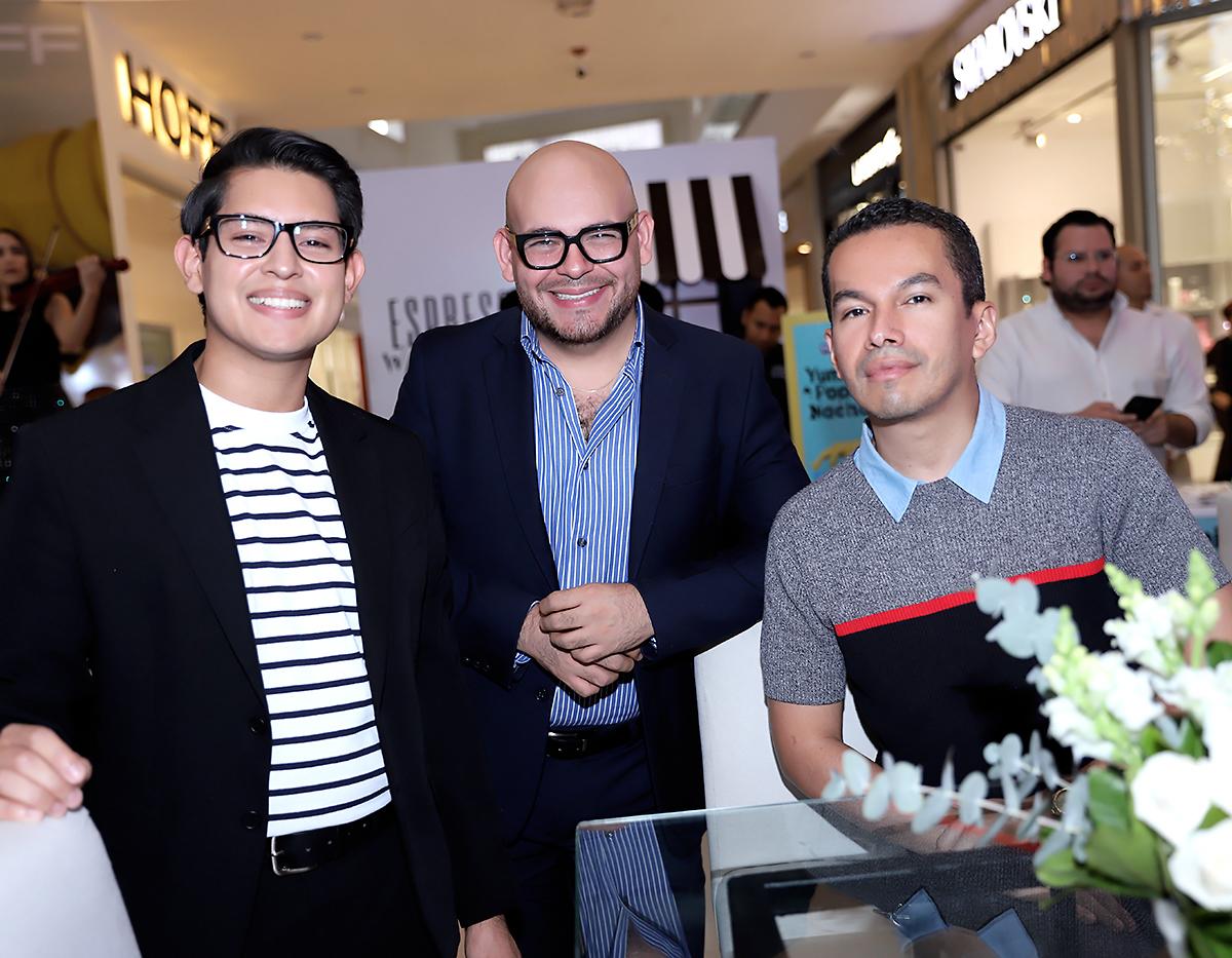Ariel Córdova, Lawin Paz y Tirso Rubio.