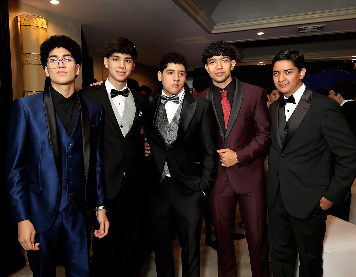 Fiesta de la prom 2025 de Dowal School