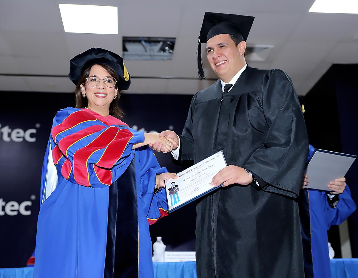 Graduaciones de postgrado UNITEC 2023